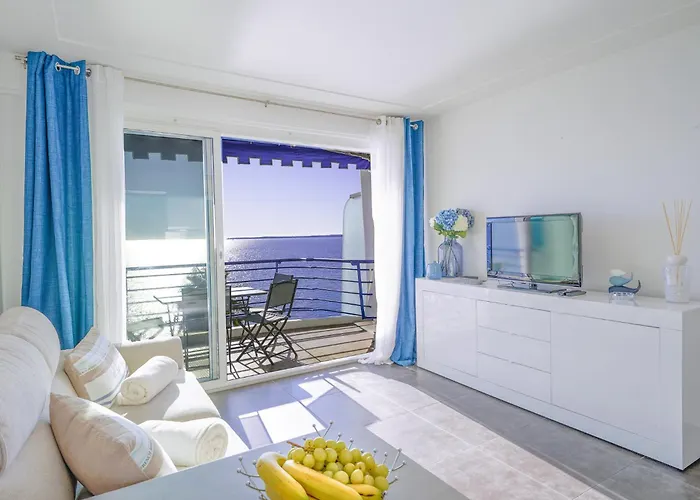 Bord De Mer- -antibes Juan *