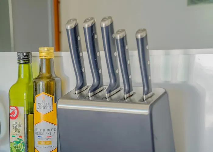 Appartement Bord De Mer- -antibes Juan